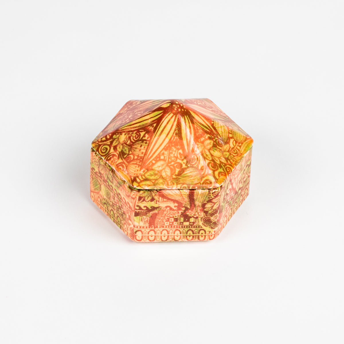 HEXAGON DISHES – Heini Riitahuhta